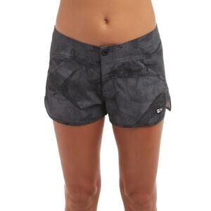 Pelagic Women's Open Seas Camo Black/Charcoal Moana Hybrid Shorts Size 8